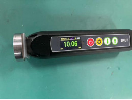 EMAT เครื่องวัดความหนาแบบแม่เหล็กไฟฟ้า ultrasonic TG-14+ A Scan B Scan