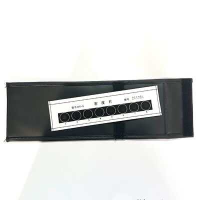 การดูฟิล์มความหนาแน่นของแสง พร้อมใบรับรองการปรับขนาด