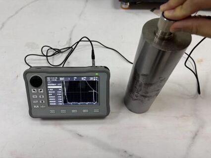 FD-500mini เครื่องตรวจสอบความบกพร่องโลหะด้วยเสียงฉีดฉีดขนาดเล็กมาก พร้อมฟังก์ชัน DAC/AVG สําหรับ NDT อุตสาหกรรม