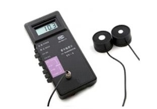เครื่องวัดรังสี UV-B แบบพกพาแบบช่องเดียว