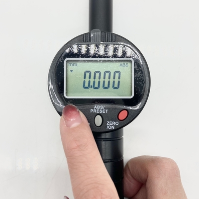 เครื่องวัดระดับผิวมือดิจิตอล SRT-5240