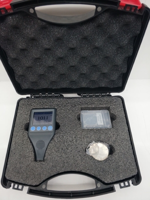 TG-1660 เครื่องวัดความหนาของผิวเคลือบแบบคลื่นแบบเหล็ก ไม่เหล็ก