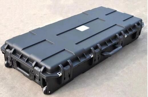 เครื่องตรวจหารอยรั่วของแผ่น HDPE Geomembrane ในบ่อขยะแบบ Double Electrode Method รุ่น HD-109