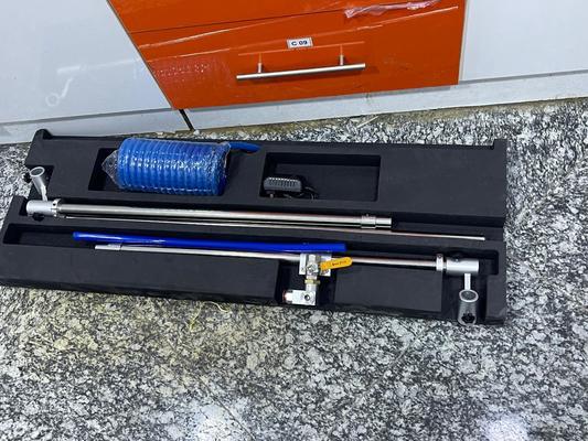 เครื่องตรวจจับรอยรั่วเชื่อมกล่องสุญญากาศ พร้อมองศาการดูดสุญญากาศ 60kPa ความยาวการตรวจจับรอยเชื่อม 400 มม. และแม่เหล็กไฟฟ้าแรงดูด 85 กก.