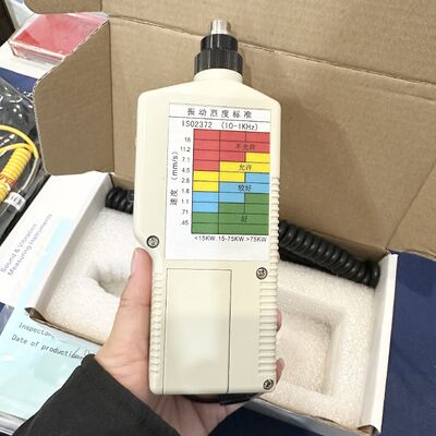 การตัดสินความล้มเหลวของเครื่องวัดการสั่นสะเทือนแบบพกพาสำหรับตลับลูกปืนและกระปุกเกียร์