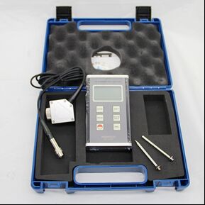 HG-6363 3 Axis Portable Vibration Meter Piezoelectric Accelerometer พร้อม RS232 และ Bluetooth สําหรับการติดตามเครื่องจักร