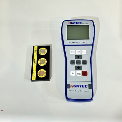 เครื่องวัดค่าการนำไฟฟ้าแบบดิจิตอลเส้นผ่านศูนย์กลางของโพรบ 14 มม. หน้าจอ LCD ขนาดใหญ่
