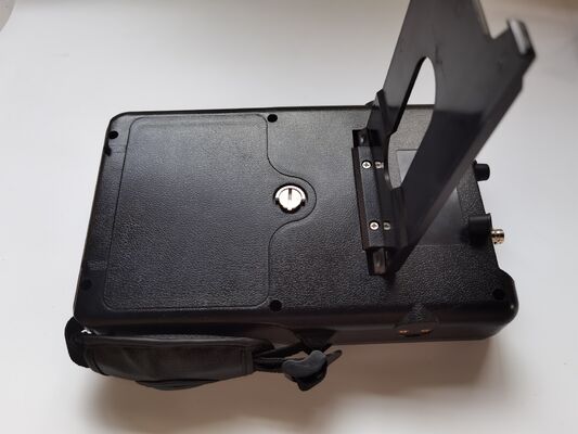 เครื่องตรวจจับข้อบกพร่องอัลตราโซนิกแบบพกพา FD560