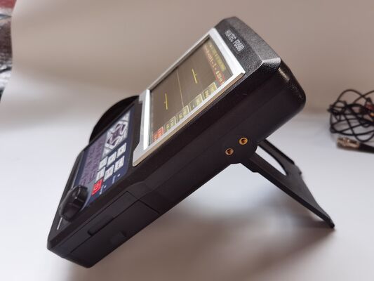 เครื่องตรวจจับข้อบกพร่องอัลตราโซนิกแบบพกพา FD560