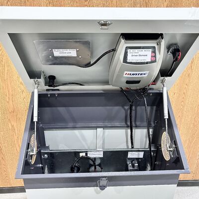 HUATEC-8DJ เครื่องตรวจจับการรั่วไหลของจิวเมมแบรนแรงดันสูง 0.6 ~ 31.5KV เครื่องทดสอบการรั่วไหลของเจาะ Pinhole Geotextile