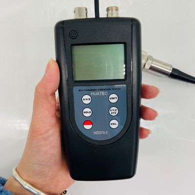 HG6378-3 เครื่องทดสอบสั่นสะเทือนระยะความถี่ที่กว้าง 3 ช่อง 3 มิติ XYZ Piezoelectric Accelerometer